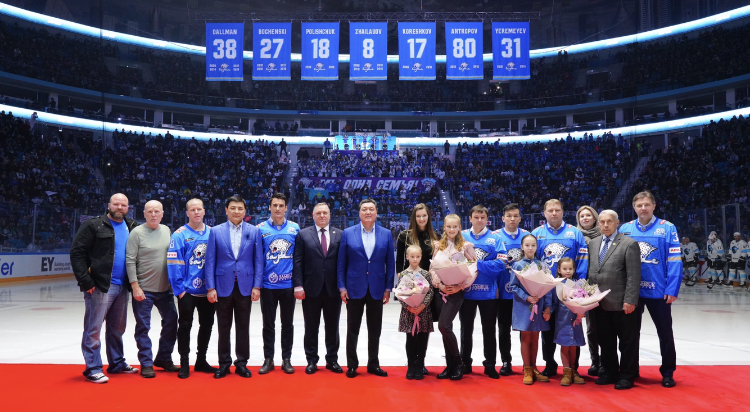 Асқар Мамин «Барыс» клубын 20 жылдық мерейтойымен құттықтады