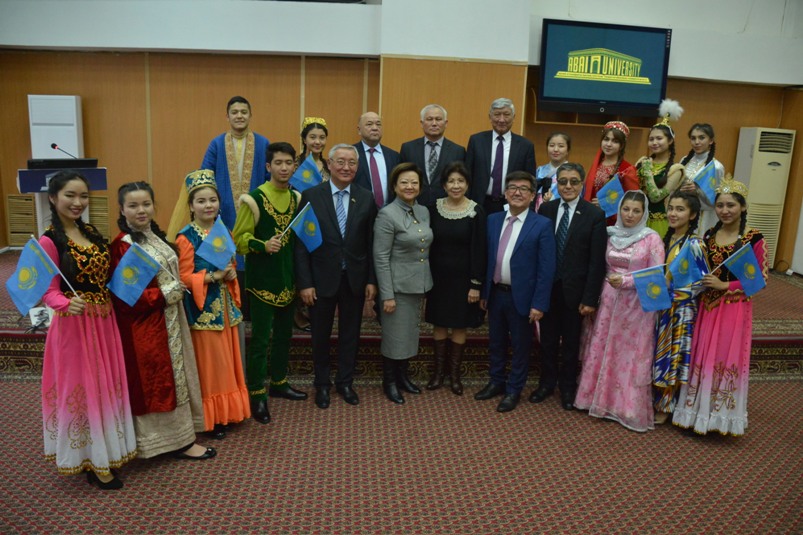 «Қазіргі Қазақстан. Елбасының көшбасшылығының сабақтары» Жалпыреспубликалық ашық сабақ өтті