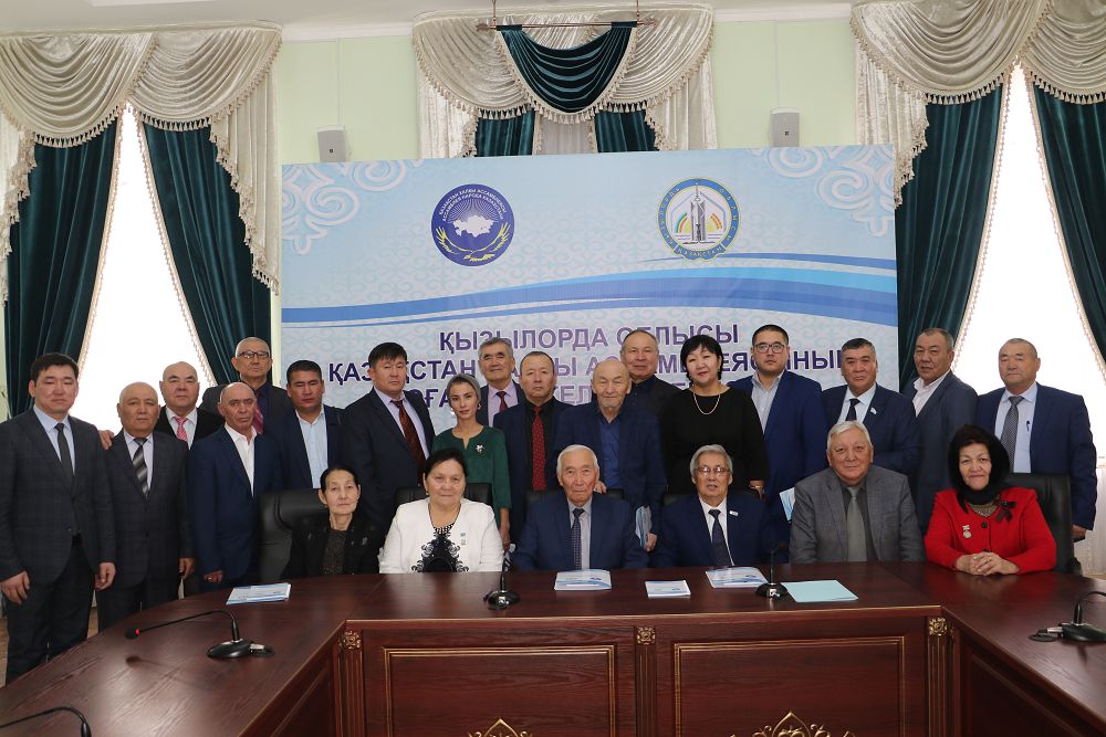 Кеңесте жастар мәселесі талқыланды