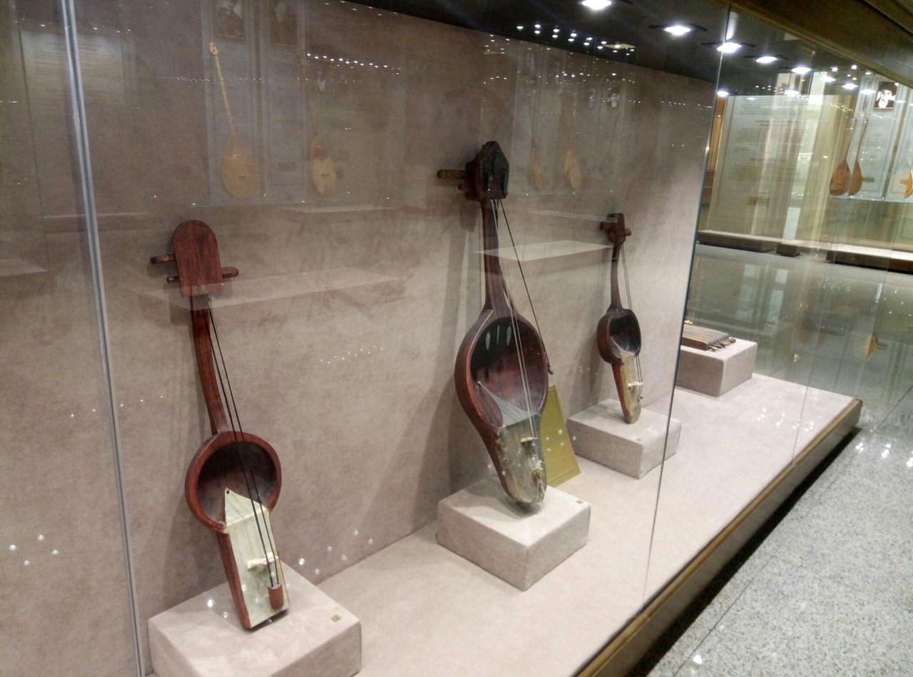 Қобыз бізге қай дәуірден жеткен?