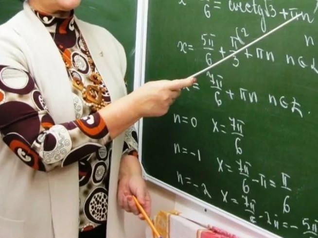 Әжетхана күзеткен мұғалімнің беделі қалай артады?