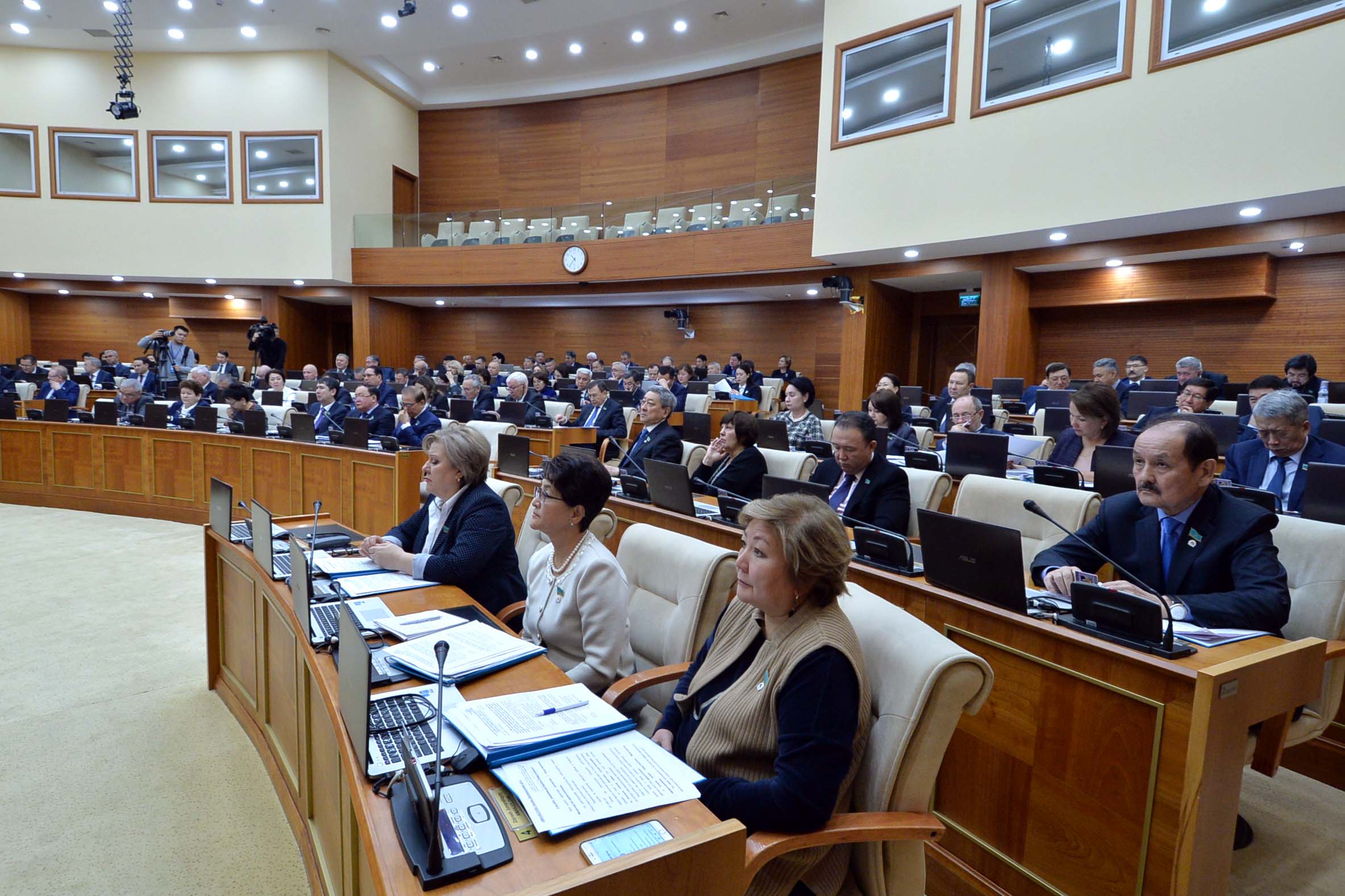 Мәжілісте жаңа заң жобалары мақұлданды