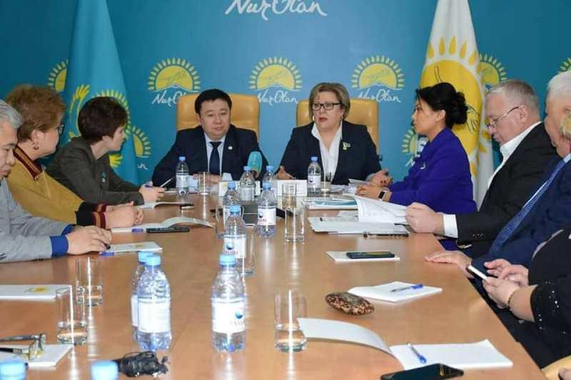 Мәжілістің бір топ депутаты Қостанайға барды
