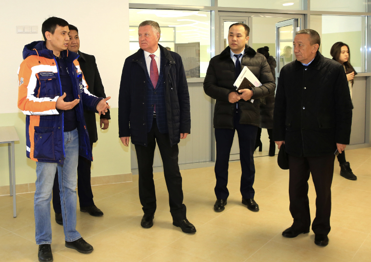 Владимир Волков Қарасай ауданында болды