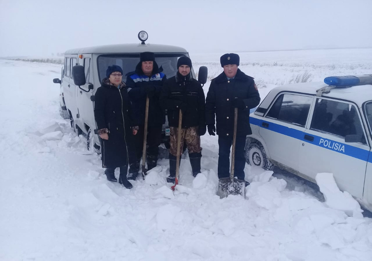 СҚО-да қар құрсауынан 20 адам құтқарылды