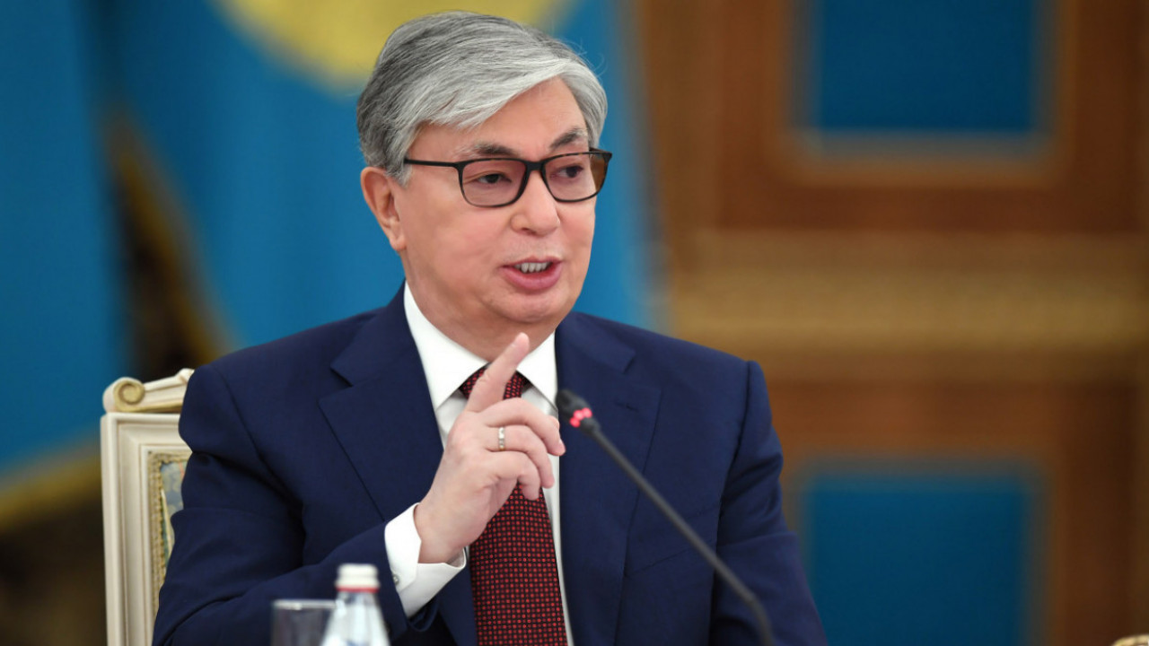 Абайдың өсиет-өнегесі Қазақстанды биіктерге жетелейді - Президент