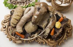 Басты қадірлемегеннің бәсі төмен