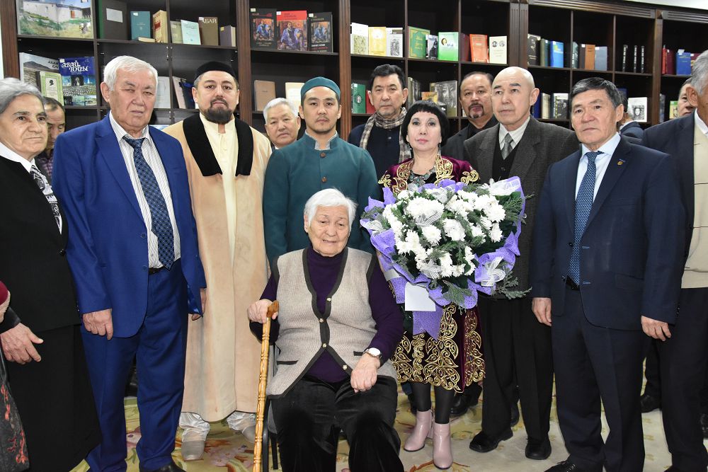 Алматыда Абай  орталығы ашылды