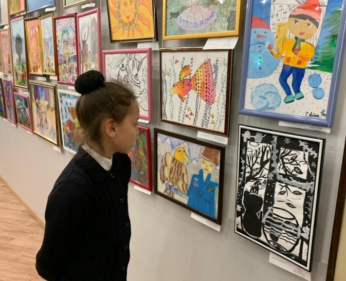 Өнерліге өріс кең