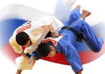 Балуандар Парижде белдеседі