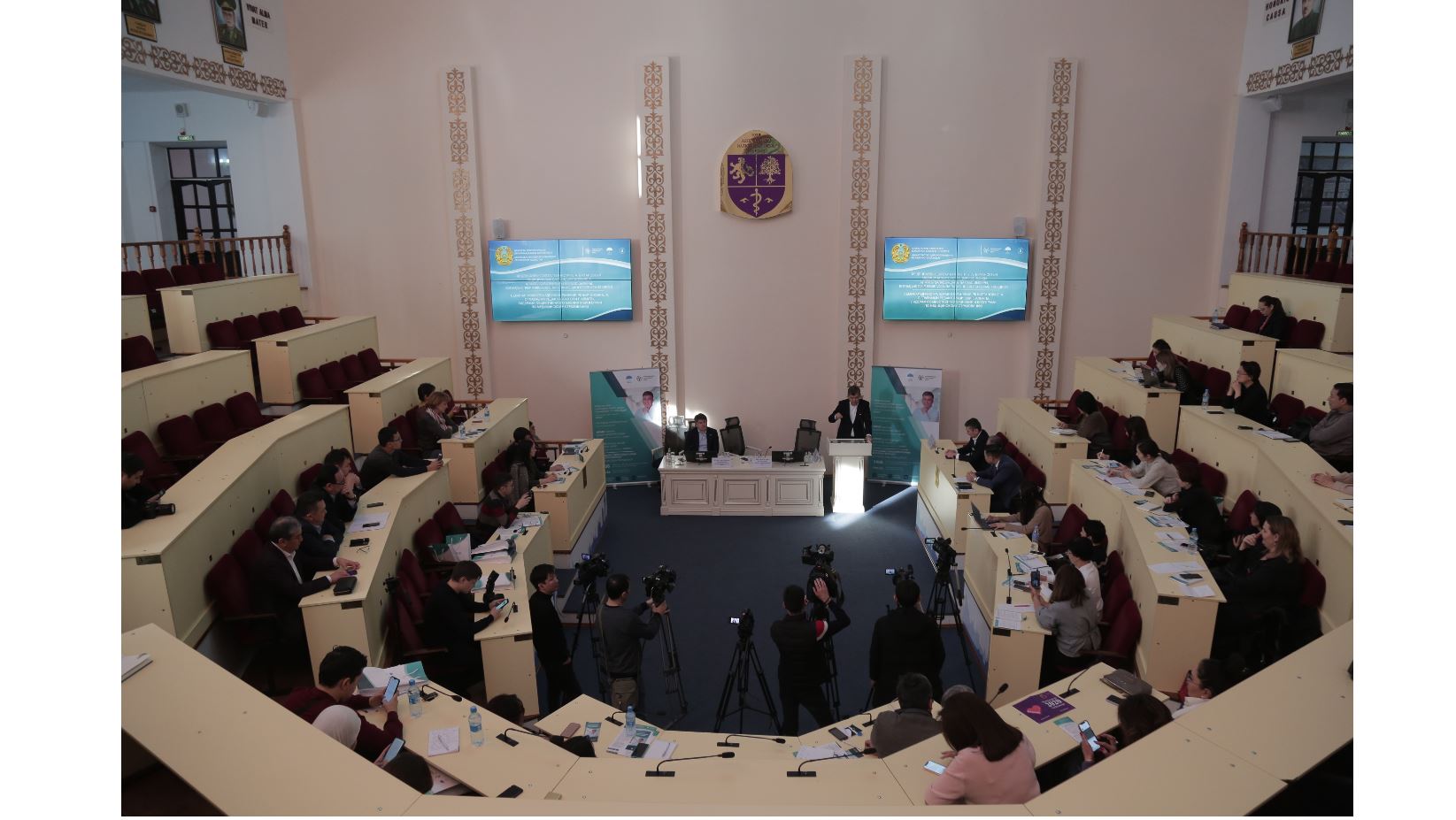 Тегін дәрі-дәрмекпен қамтамасыз етудің түйткілдері