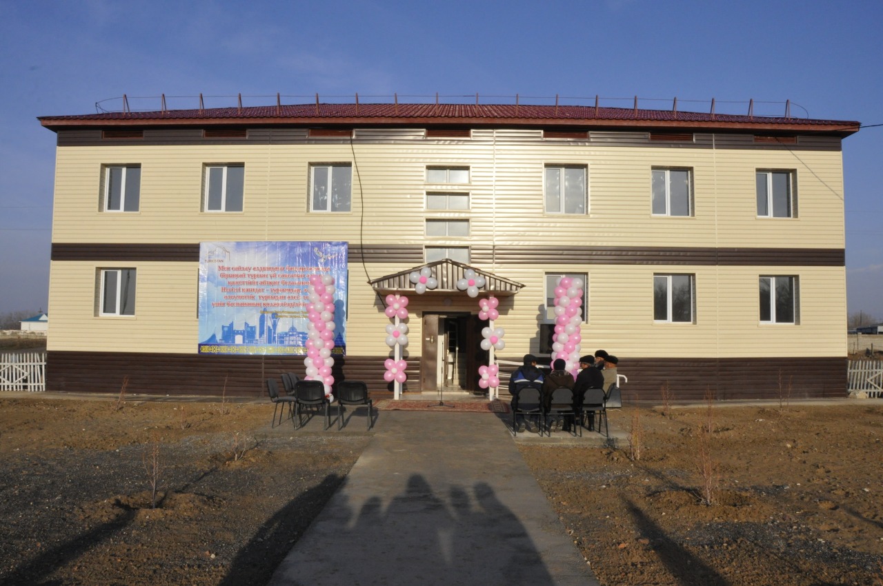 Түркістан: Жас мамандарға, көпбалалы отбасыларға баспана берілді