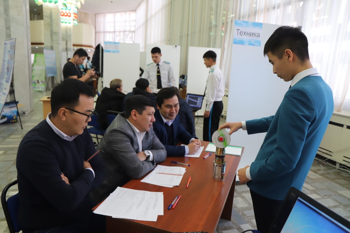 Алматыда оқушылардың республикалық ғылыми жобалар конкурсы басталды