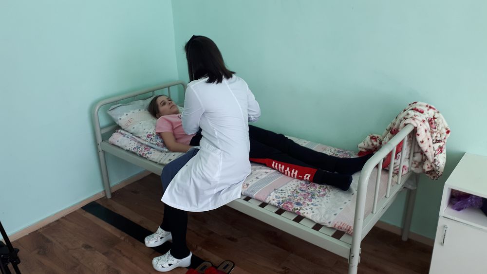 Ақтауда пәтерін қандаладан тазалаймын деп көршісін ауруханадан бір-ақ шығарды