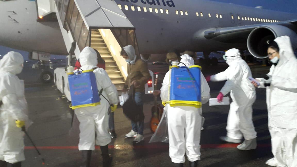 Алматыға Қытайдан Қазақстан азаматтарын алып келген соңғы рейс қонды