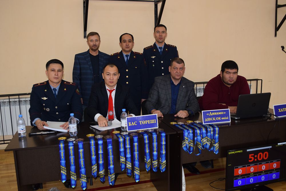 «Қазақша күрес» чемпионатында «Түйе палуан» номинациясын полицейлер жеңіп алды