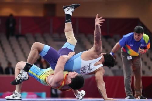 Күрес: Азамат Құстыбаев Азия чемпионатының қола жүлдегері атанды
