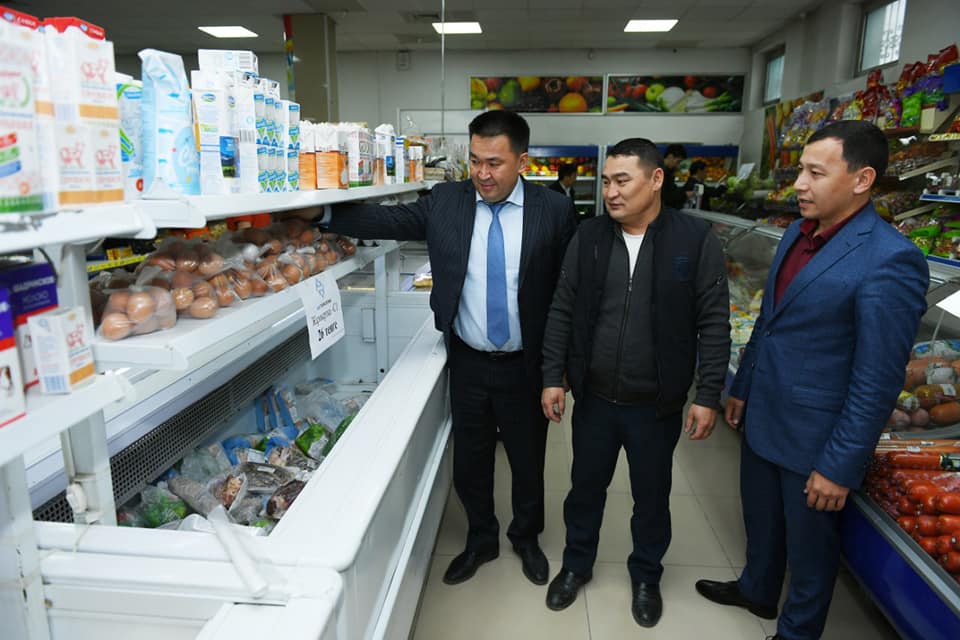 Түркістанда әлеуметтік дүкендерде азық-түлік арзан бағамен сатылуда