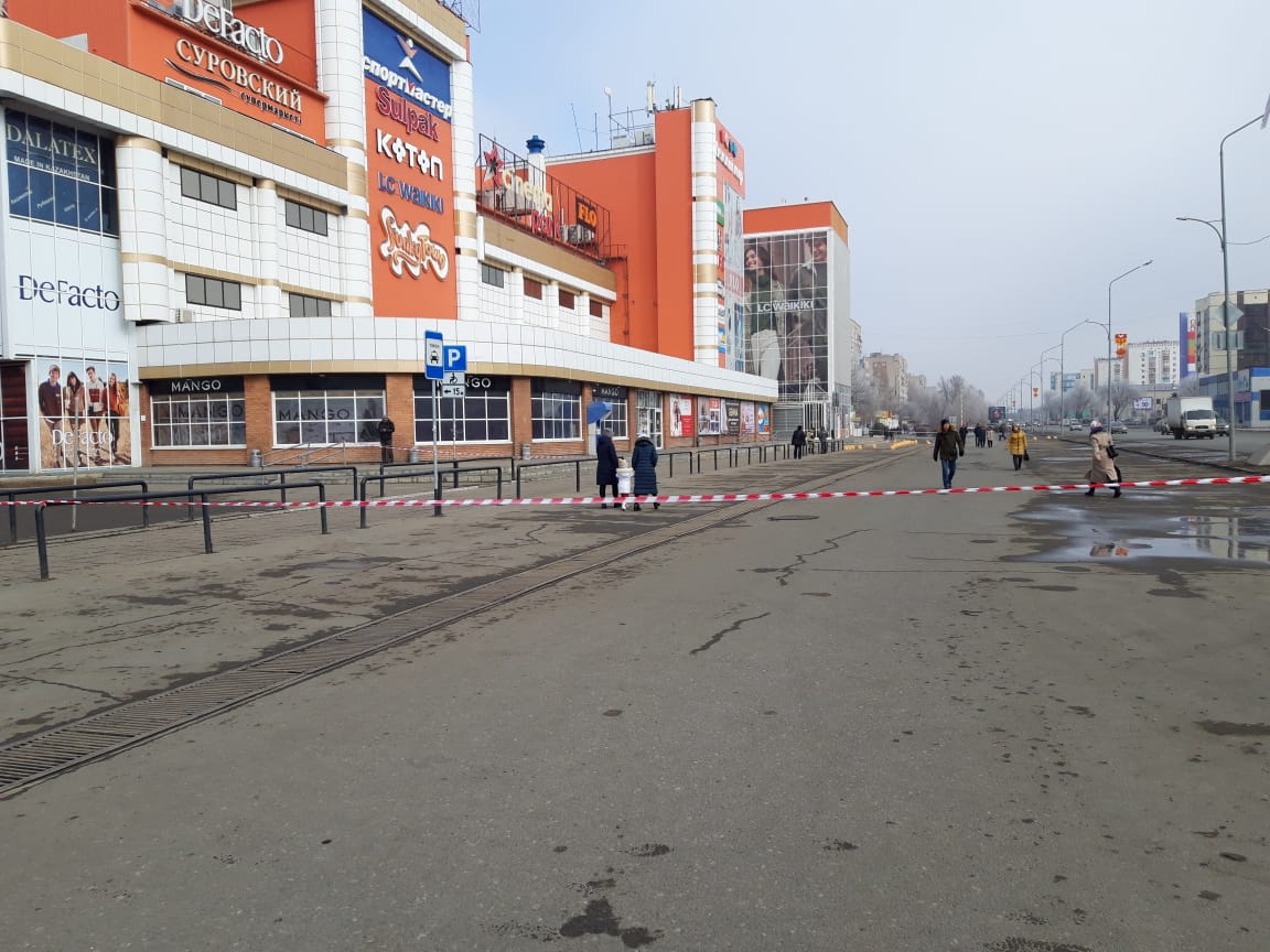 Оралдағы «City Center»-ге «бомба қойылды»