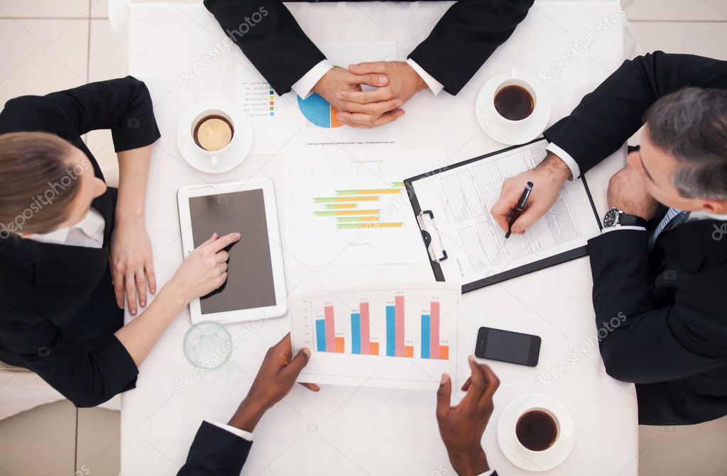 Қоғамды дамытудың қозғаушы күші