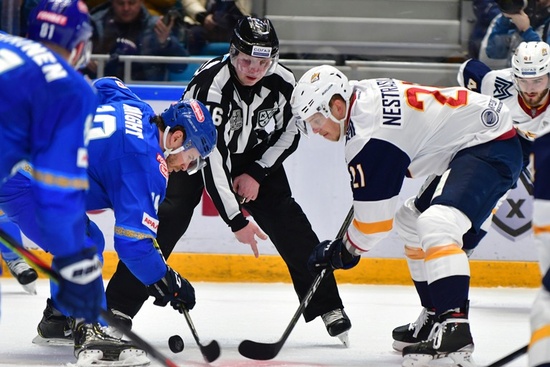 Шайбалы хоккей: Плей-оффтың екінші кезеңінде «Барыс» «Сибирьмен» кездеседі