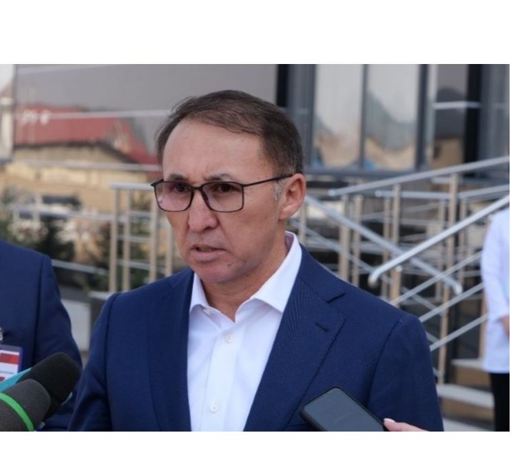 Меценат Молдасейітов коронавирус салдарымен күресуге 20 млн теңге аударды