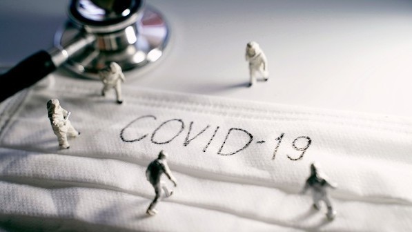 Болат Өтемұратов қоры covid-19 анықтайтын жедел-тестке 200 млн теңге бөледі