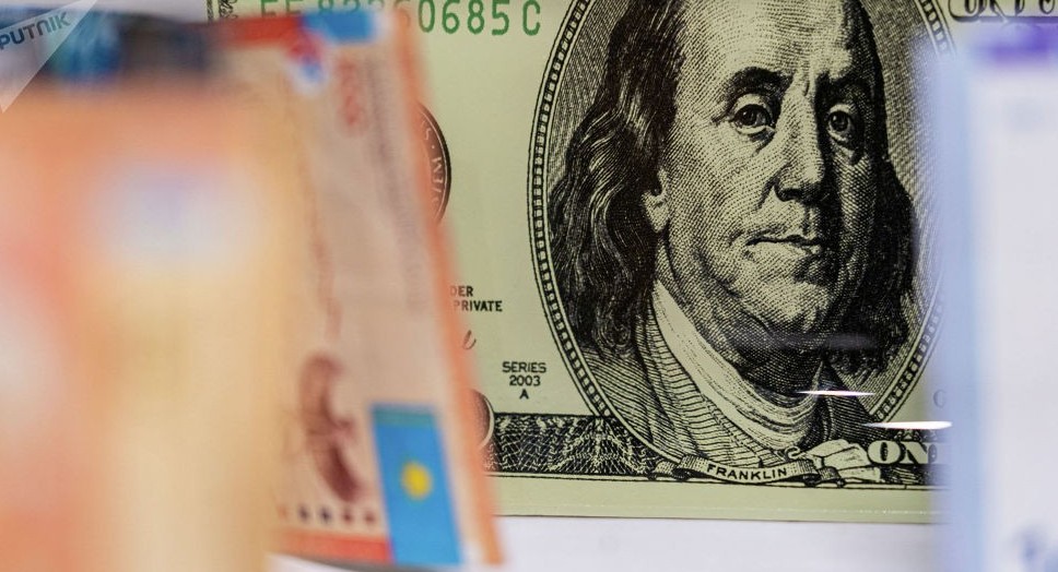 Қазақ теңгесі  мен АҚШ доллары енді басқаша саудаланады