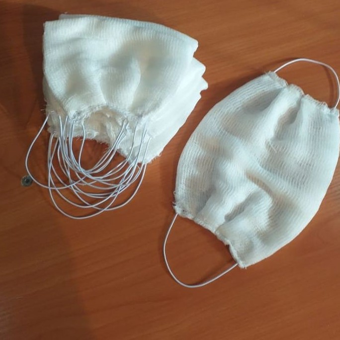 Қызылорда: Еріктілер тегін бетперде таратты