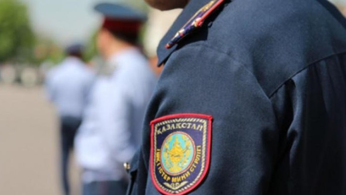 Алматыда 500-ге жуық ерікті тәртіп сақшыларына көмекке келді