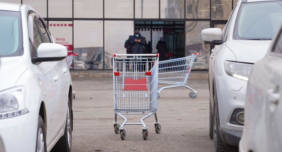Алматылықтардан карантинді бұзған кәсіпкерлер туралы хабарлау сұралады