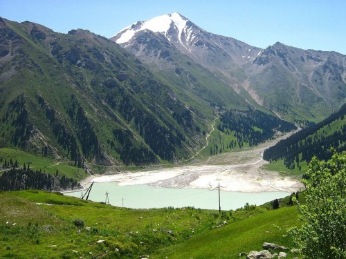 Алматыда ұлттық және демалыс саябақтары уақытша жабылды