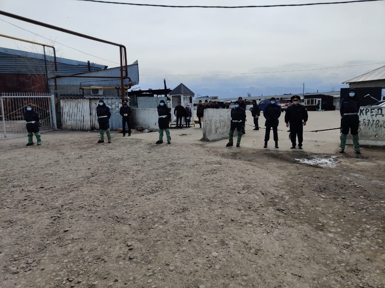 Алматы полициясы: 30 айналма жол жабылды