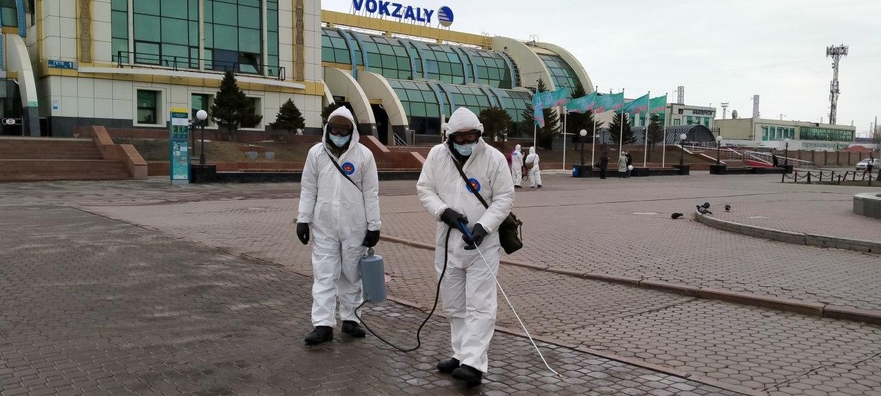 Əскерилер ауқымды дезинфекциялауды Нұр-Сұлтан мен Алматы қалаларында жалғастыруда