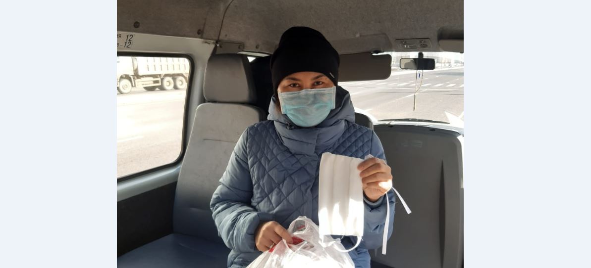 «Астана Опера» көп рет қолдануға болатын маскалар тігуде