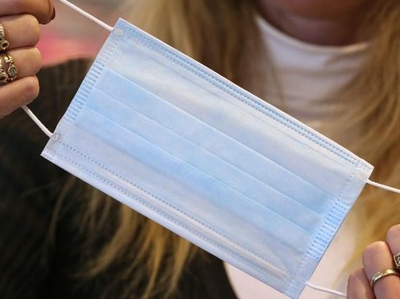 Елімізде күн сайын 860 608 медициналық бетперде шығарылады