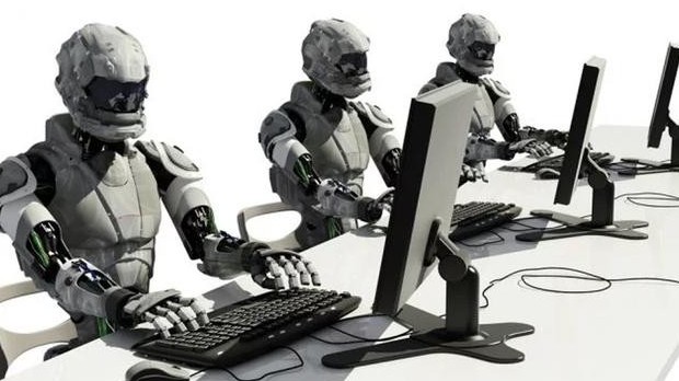 Робот адамды еңбек нарығынан ығыстыруы мүмкін