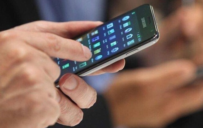 Брайль жүйесі Android пен iOS функцияларына енгізілуде