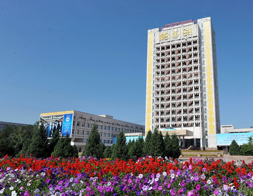 ҚазҰУ студенттері «Top student mobility» жеңімпазы атанды