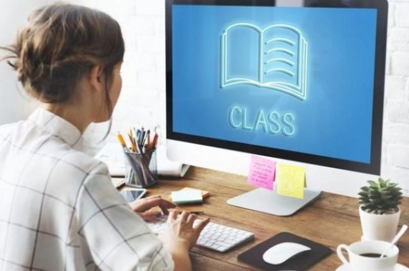 Жетім қалған 3 мыңнан астам бала қашықтан оқып жатыр