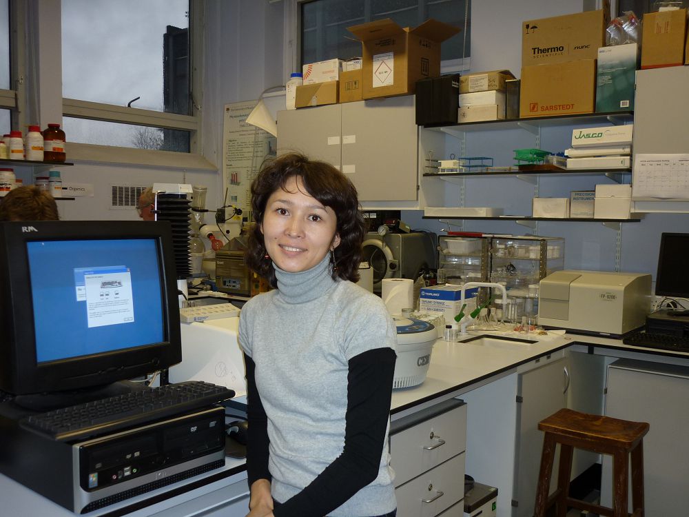 Химия саласының жас ғалымдары гранттарға ие болды