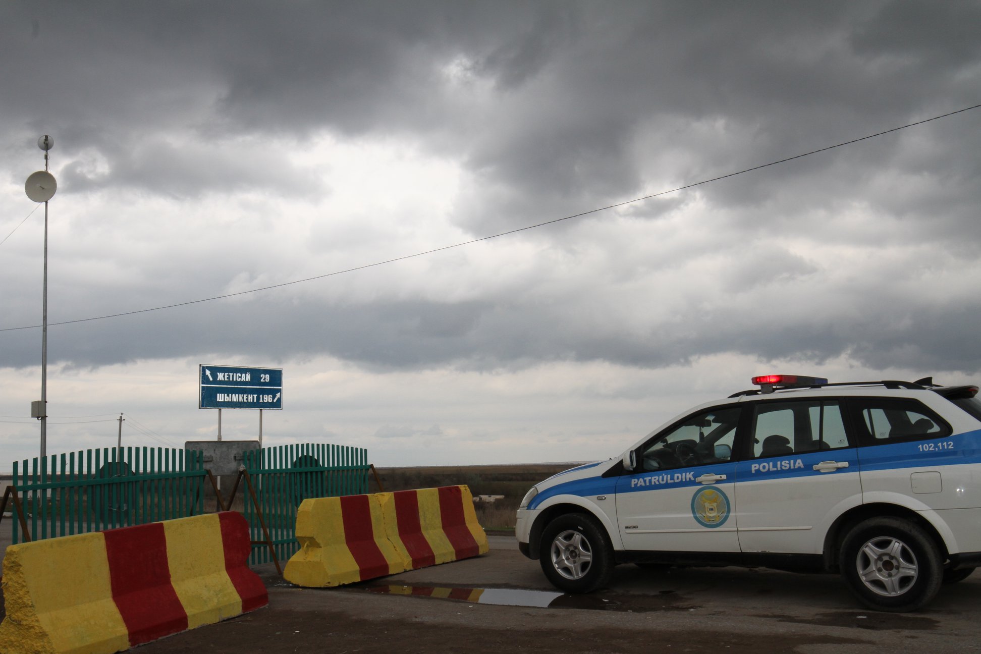 Түркістан: Полиция қызметкеріне бағынбаған тұрғын қамауға алынды