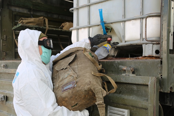 Әскери қызметшілер қаланы дезинфекциялауды жалғастыруда