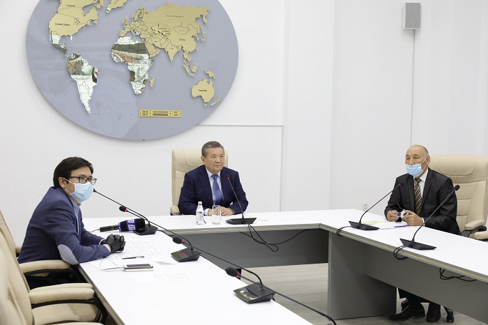 ҚазҰАУ мамандары агрокешенді дамыту сұрақтарына жауап берді