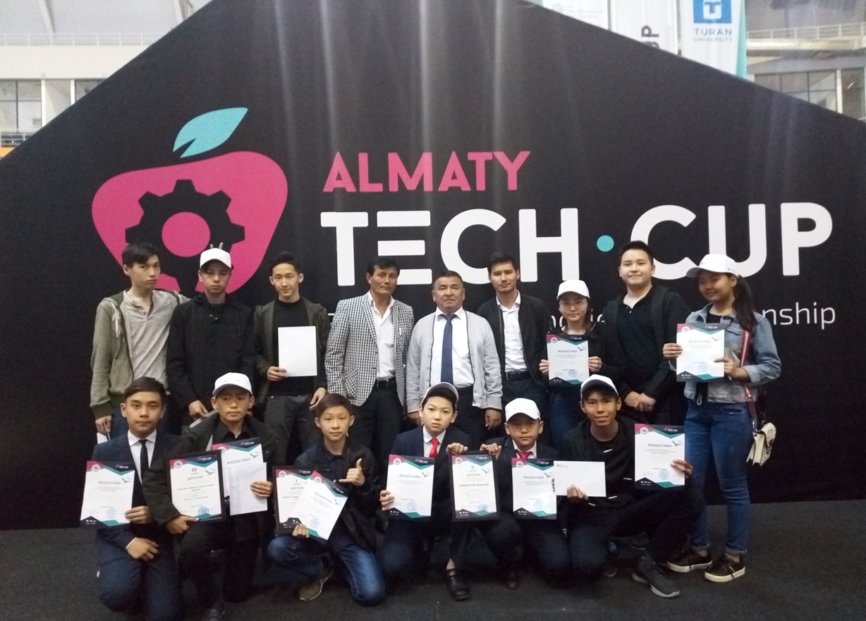 Оқушылар денсаулық саласында қолданатын роботтар жасауды жоспарлауда