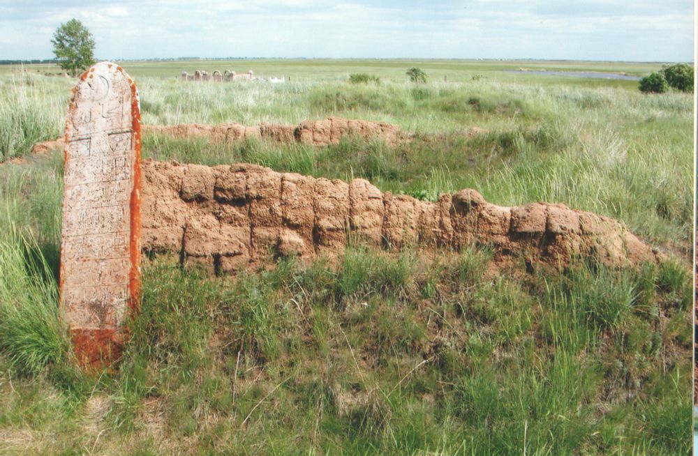 Қажымұқан балуанның әжесінің қабірі