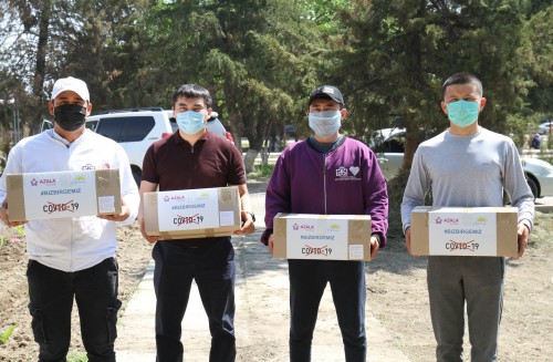 «BizBirgemiz»: Түркістандық кәсіпкерлер мұқтаж жандарға көмегін аямауда