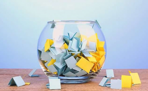 Жарнамасы жер жарған жалған ұтыс