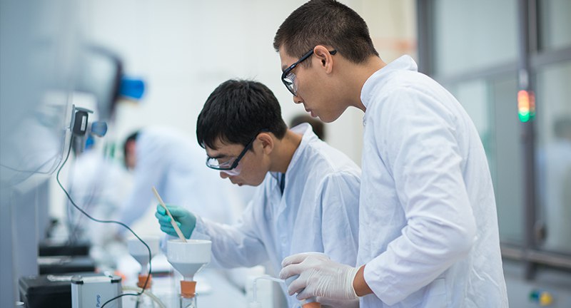 Ғалымдардан конкурсқа қабылданған 5000 жобаның 4000-ы кері қайтарылған