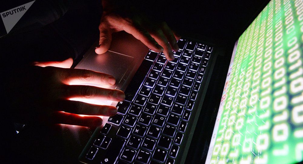 Facebook кибершабуылға қарсы қамдана бастады